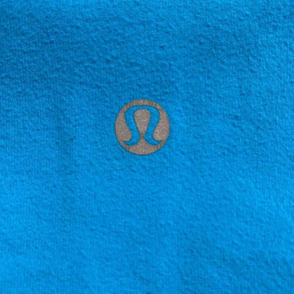 Lululemon baby blue top sz 4 - Picture 3 of 3